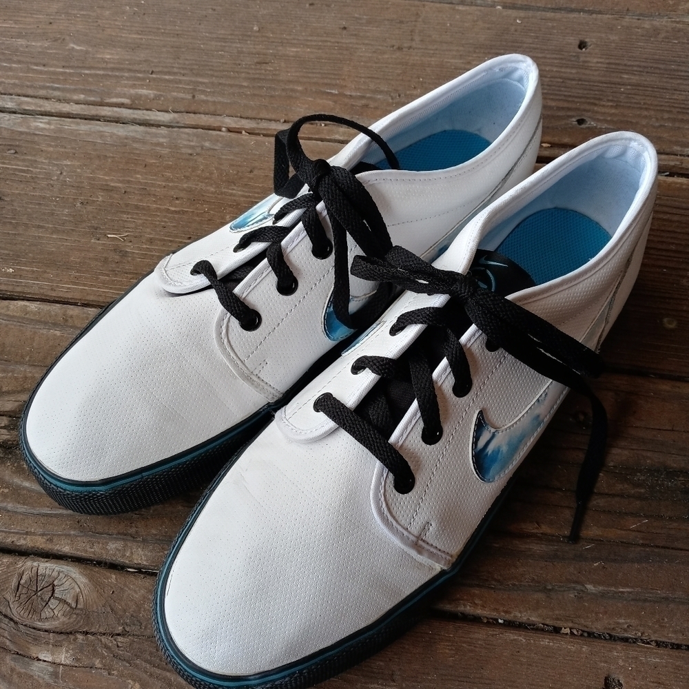 Nike Men's sz 12 Toki Low N7 White/Turquoise/Black